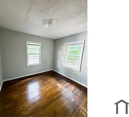 422 Beech St — Photo 9