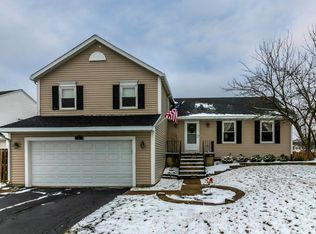 5 Larkspur Ln, Streamwood, IL