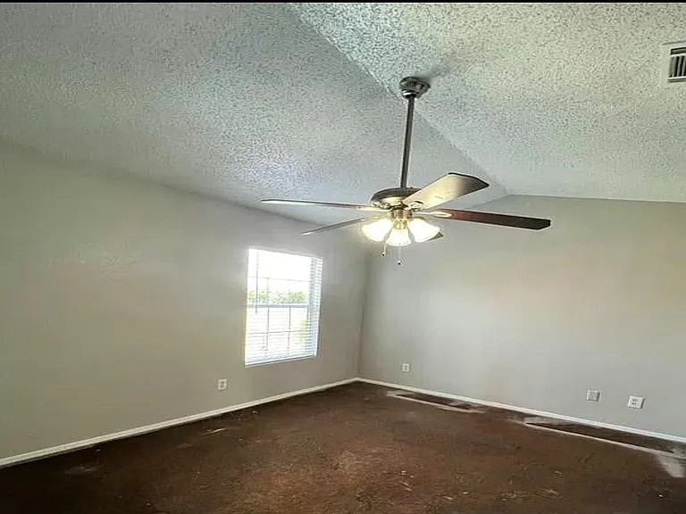 10500 Lake June Rd #M07 — Photo 8