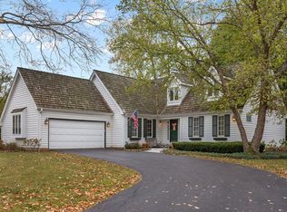 540 Buena Rd, Lake Forest, IL 60045