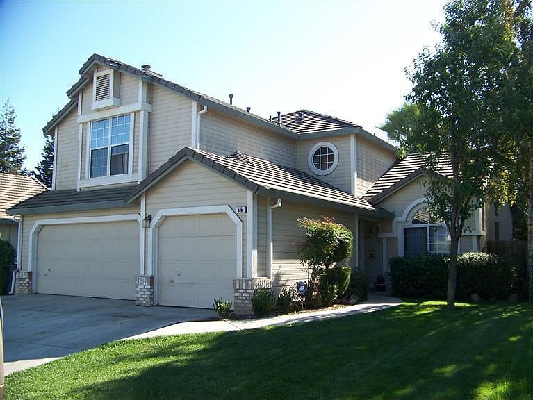 1st image of 66 Clark Ct