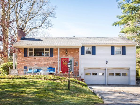 19 Patricia Ln Saratoga Springs Ny 12866 Zillow
