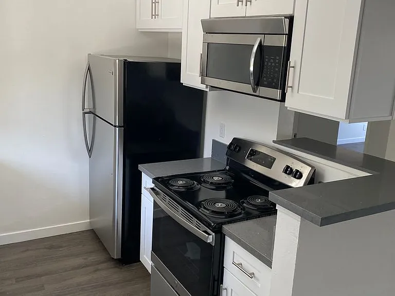 3333 Motor Ave — Photo 8