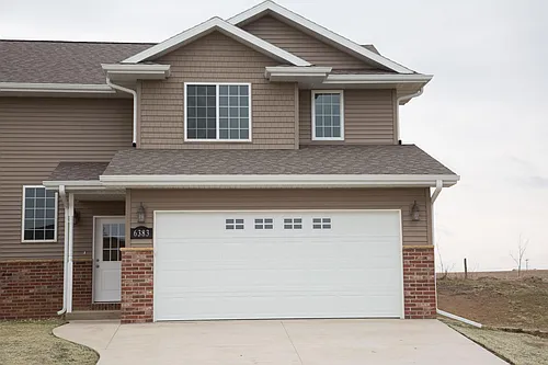 6333 Pawnee Ln Photo 1