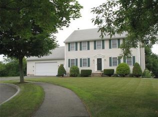 45 Calumet St, Salem, MA 01970