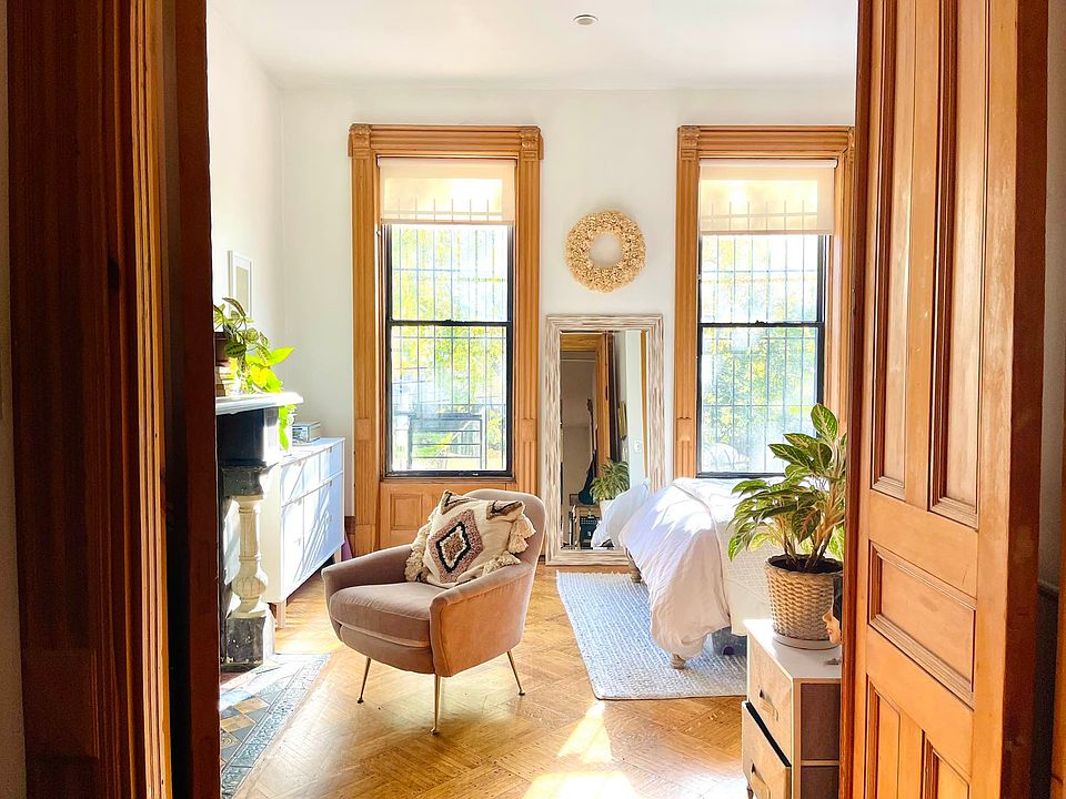 1st image of 174 Herkimer St APT 1