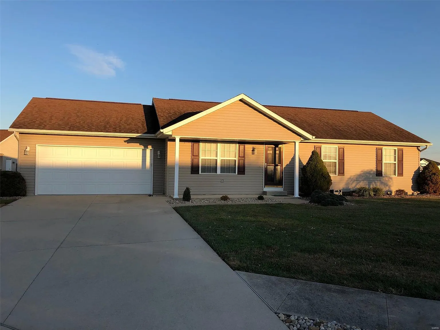 13174 Bluegrass Ln photo 1
