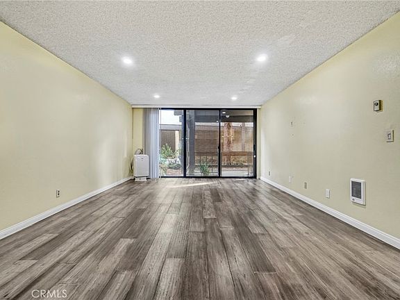 5th image of 8650 Gulana Ave