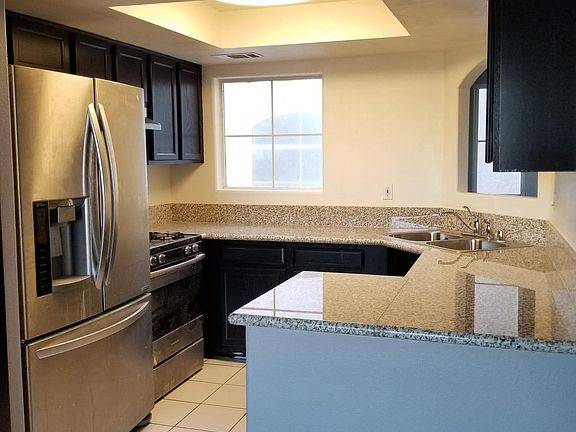 3rd image of 1700 Sandecker Ct Unit 204