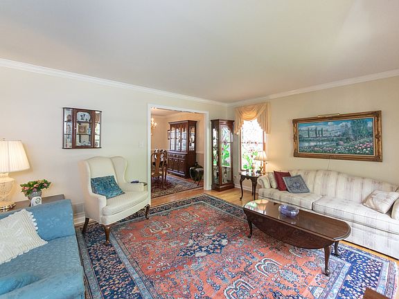 5th image of 514 N Waterman Ave