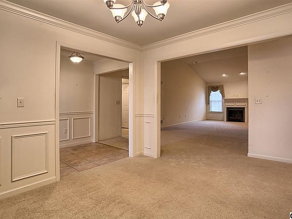 4th image of 122 Hollow Ln
