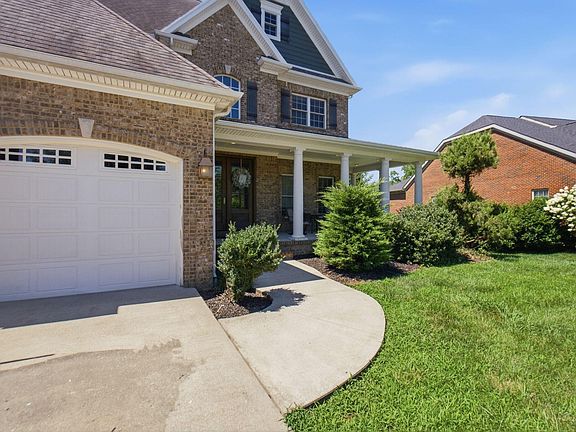 4th image of 236 Somersly Pl