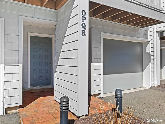 3rd image of 16 Rockmeadow Road Apt Q