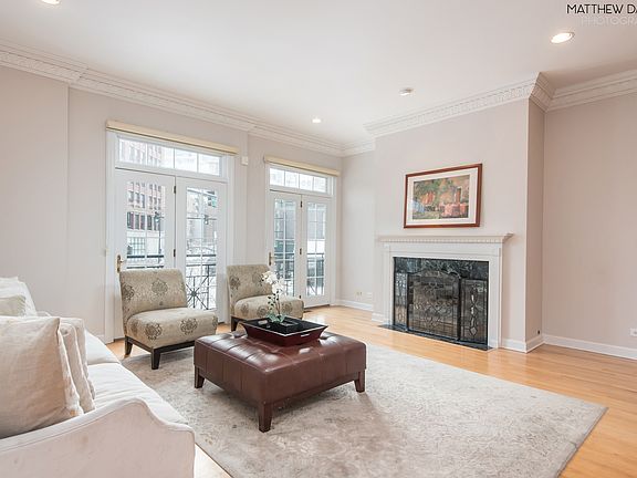 3rd image of 700 N Orleans St