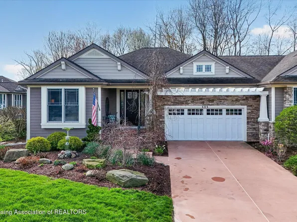 605 Ibis Cir, East Lansing, MI 48823