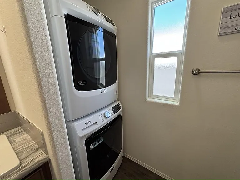 8700 E University Dr #423 — Photo 6