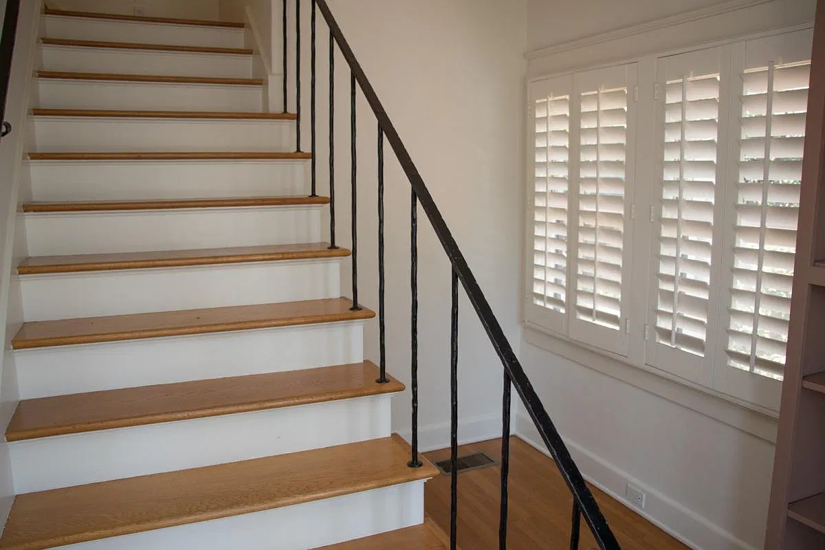 3 bed, 2300 sqft, $4,800 — Photo 2
