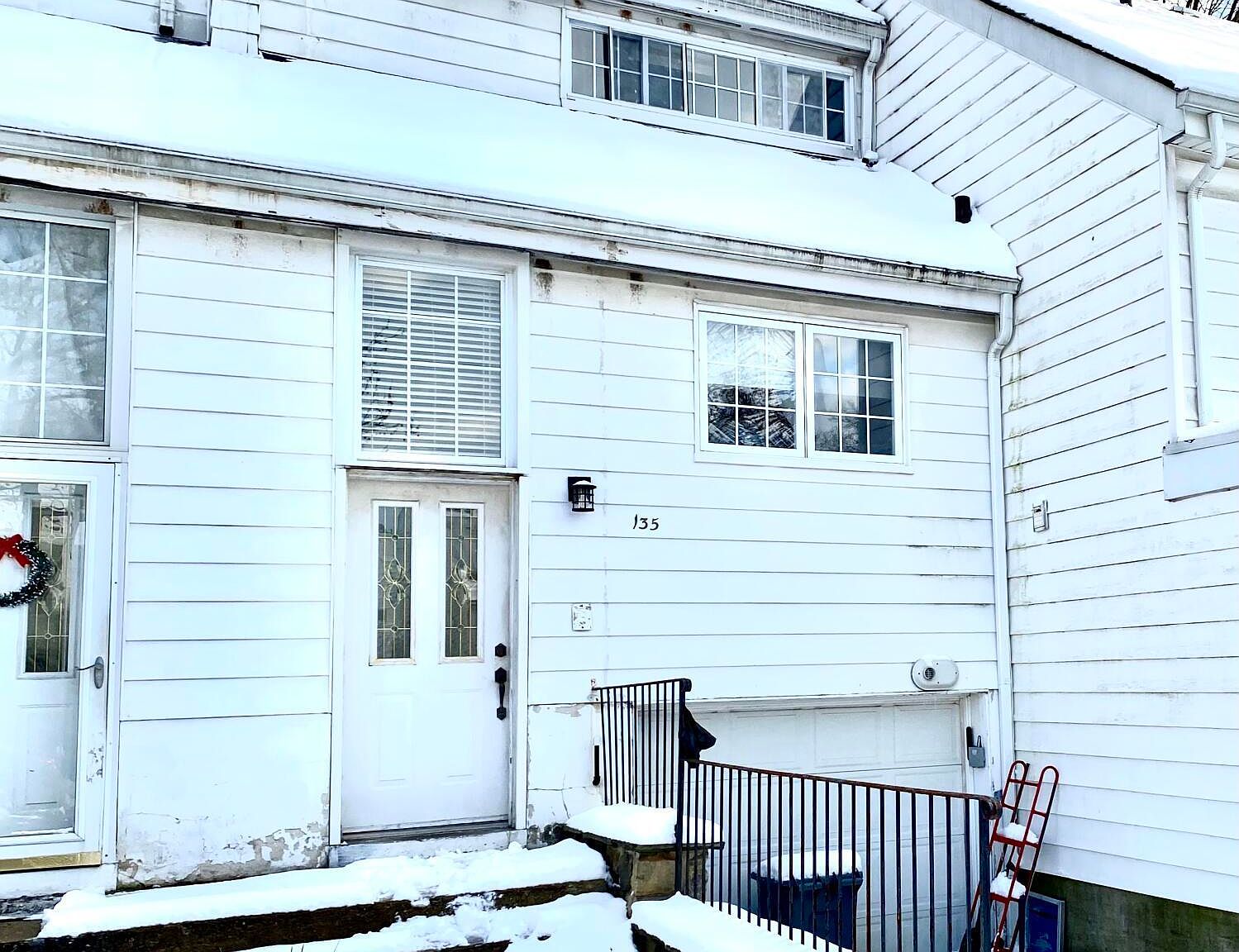 135 Carlyle Grn, Staten Island, NY 10312 Zillow