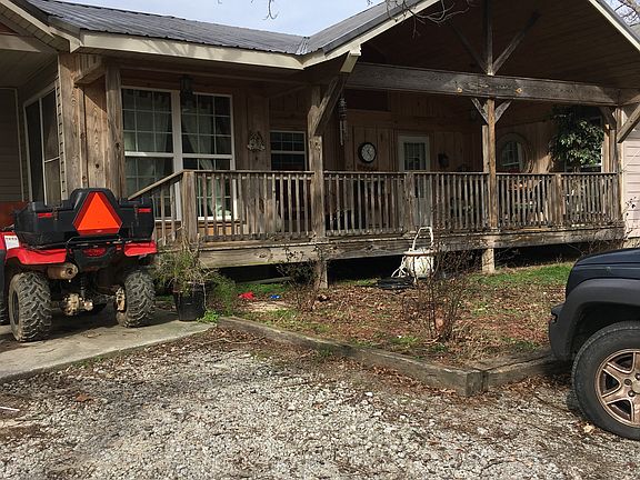 Rear view with covered deck 