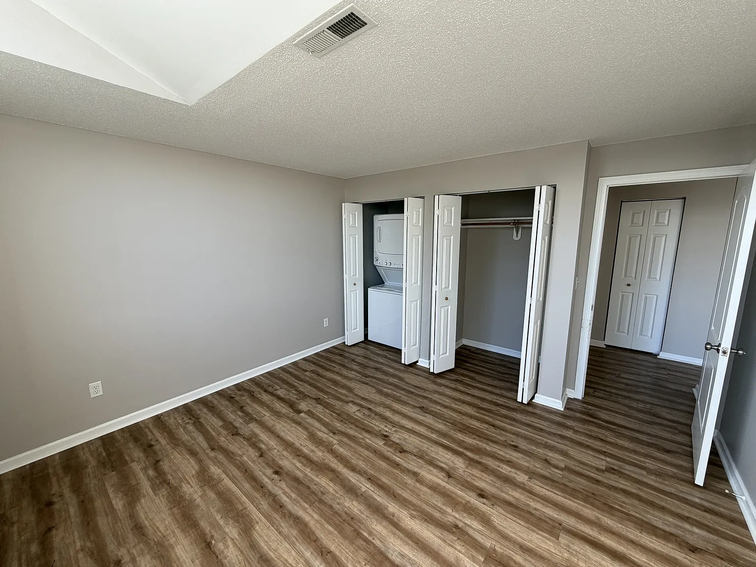 15 Prospect St — Photo 4