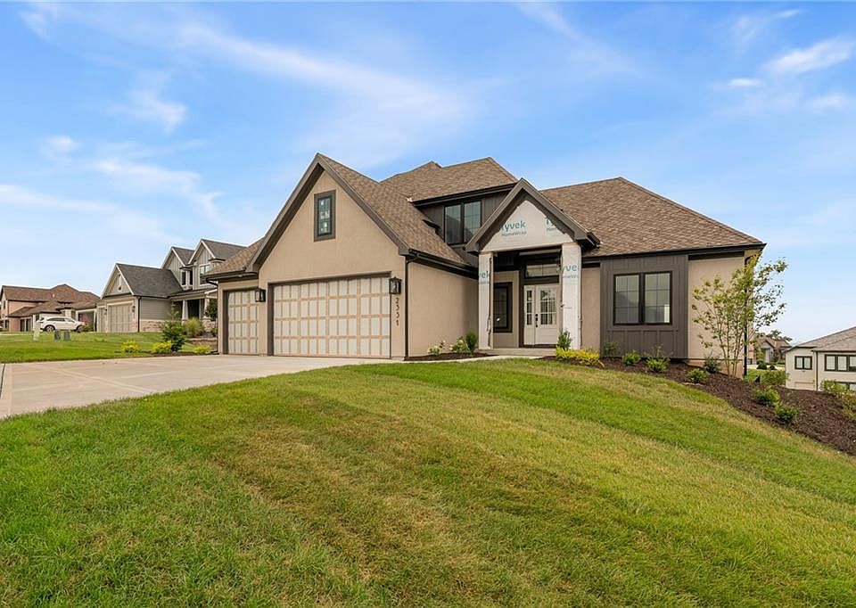 1st image of 13547 Terrace Park Dr