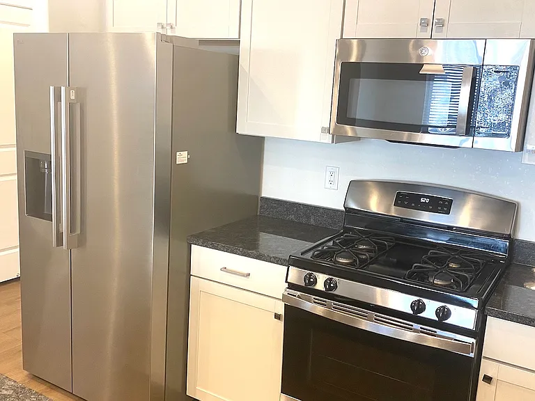 522 S 800 W — Photo 29