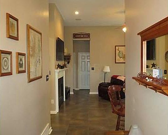 4th image of 2597 Plum Creek Dr
