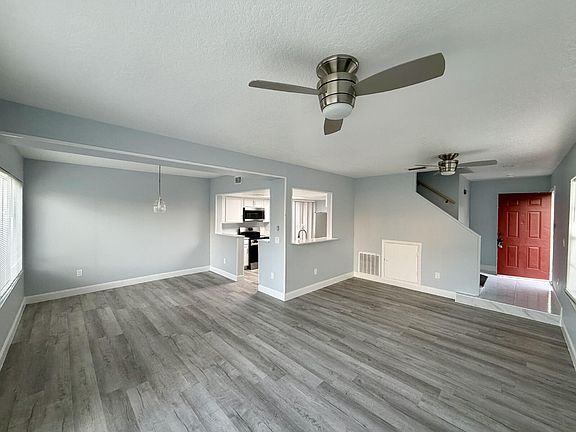 5th image of 205 Coconut Palm Way Unit A