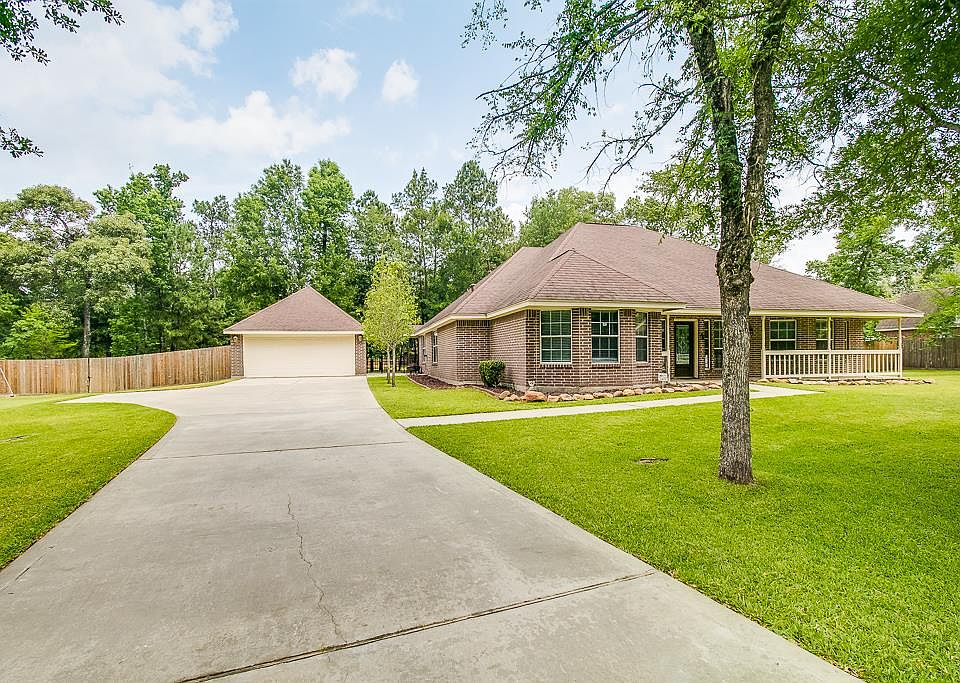 1st image of 11826 Water Oak Ct