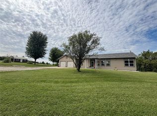 9510 SE State Route 371, Saint Joseph, MO 64507