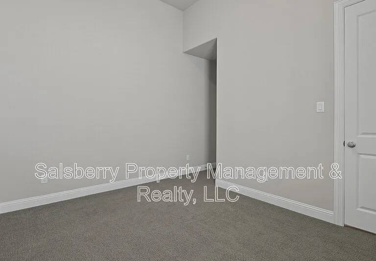 1314 20th St — Photo 30