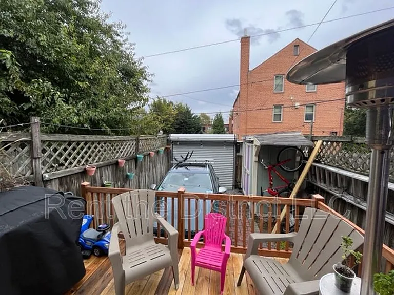 109 P St SW — Photo 27