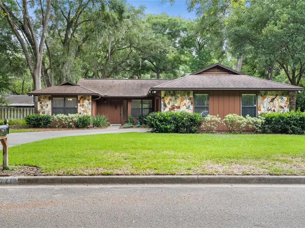 7713 SW 9th Pl, Gainesville, FL 32607