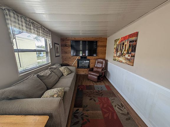 5th image of 4103 Kahuna Ct
