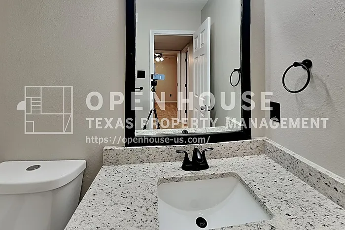 4161 Heartstone Dr — Photo 18