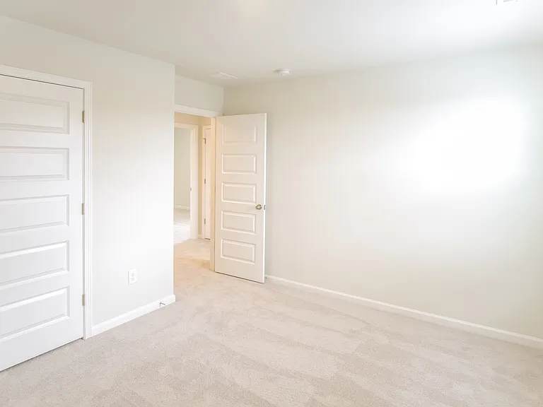 1158 Joywood Dr — Photo 11