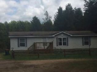 596 Meadow Ave, Motley, MN 56466