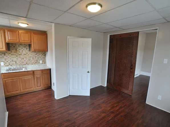 1101 6th Ave Floor 1, Beaver Falls, PA 15010