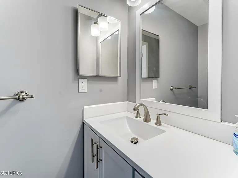 43449 W Arbor Way Dr #200 — Photo 10