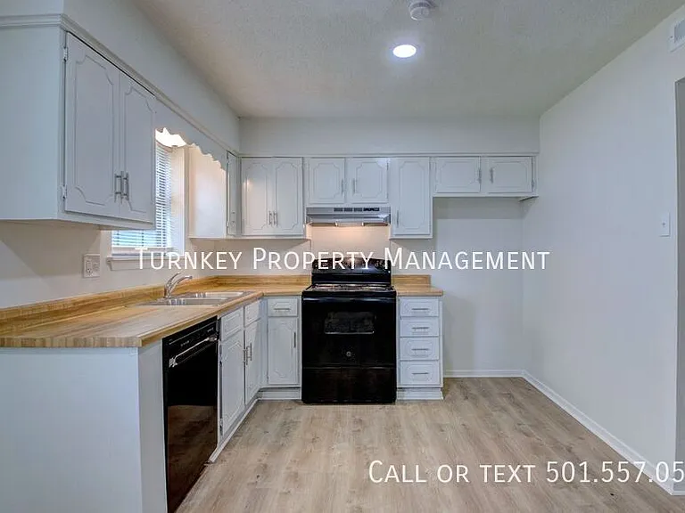 285 Kelso Rd — Photo 2