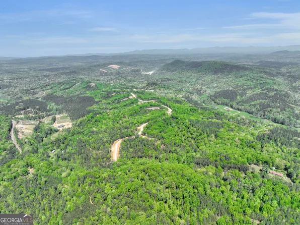 907 Lookout Valley Trl, Talking Rock, GA 30175