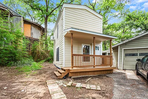 3302 Hemlock Ave #B Photo 1