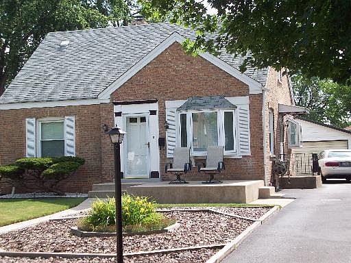 1st image of 2701 N Elder Ln