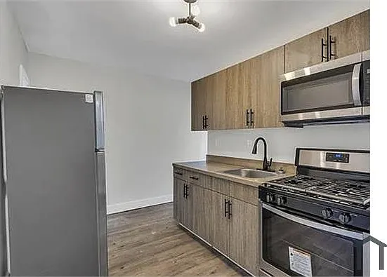 6708 Oakley St #2 — Photo 12