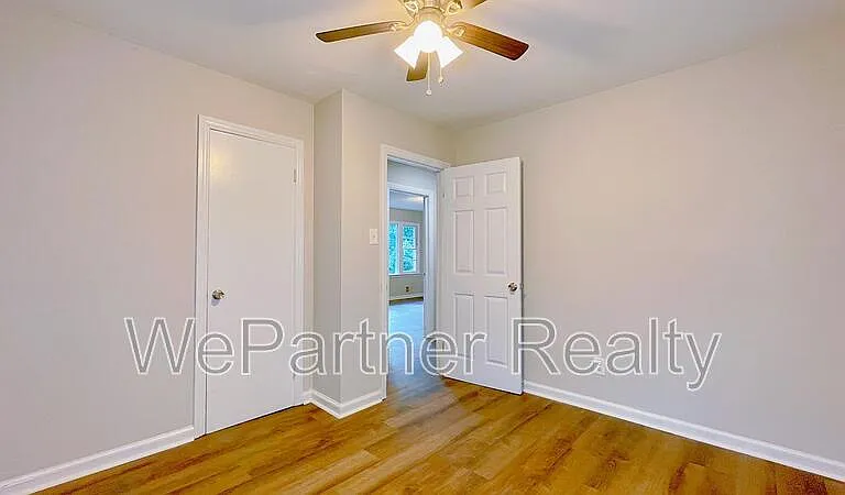 2744 Fairlane Dr SE — Photo 7