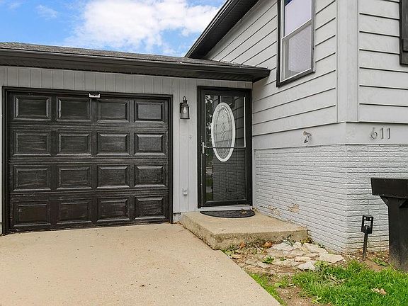 4th image of 611 N Aztec Pl