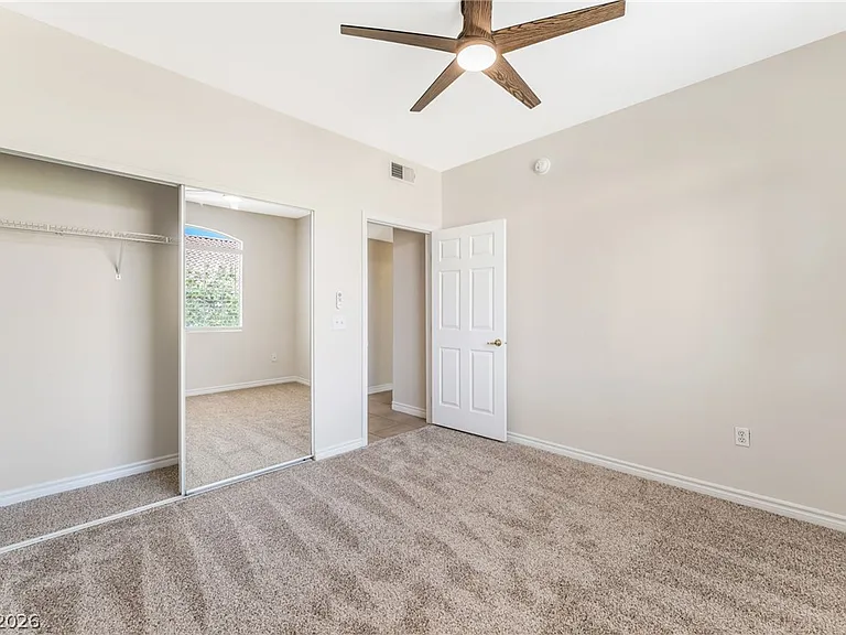 1830 N Buffalo Dr #2115 — Photo 13