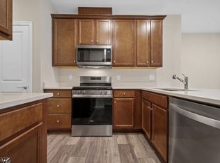 8 Jessica Ln #2103, Union, NJ 07083