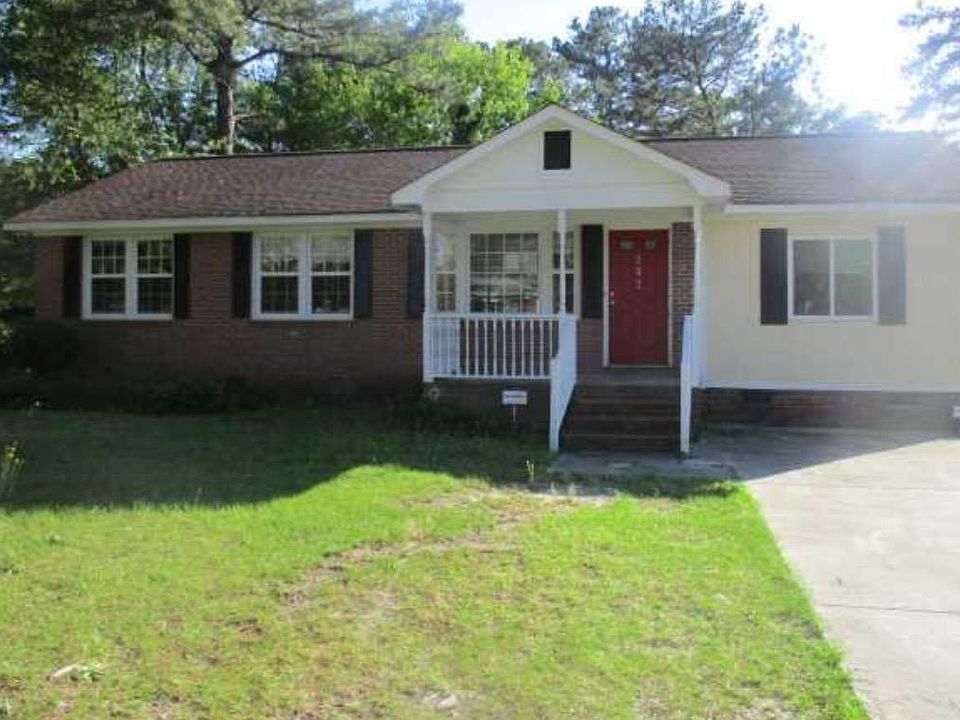 1st image of 141 Newcastle Dr