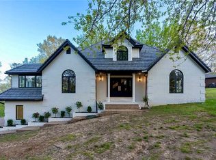 14425 Zimmerman Ln, Rogers, AR 72756